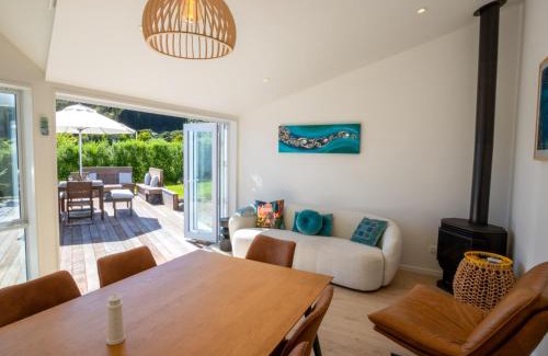 Tata Beach Casa | The Lighthouse - Ligar Bay Holiday Home