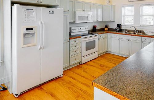 Farrow Shores Casa | The Lighthouse