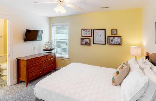 Farrow Shores Casa | The Lighthouse