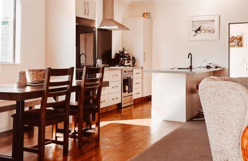 Hokitika Casa | The Lilly Pad - Hokitika