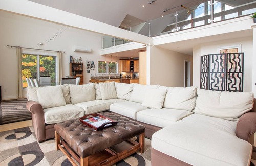 Interlaken Casa | The Lily Pad: Absolutely Stunning Cayuga Lake House!