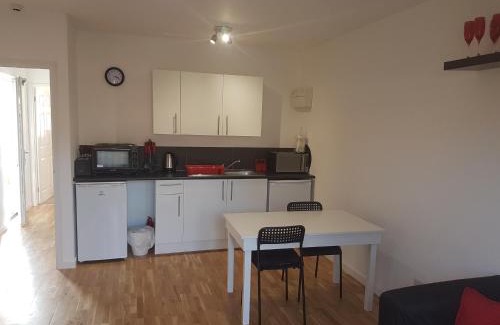 South Marston Apartamento | The Lily Pad apartment & Wrens Nest studio