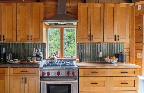 Elka Park Cabina | The Lily Pad - Hunter, NY Roundhouse in the heart of the Catskill Mountains