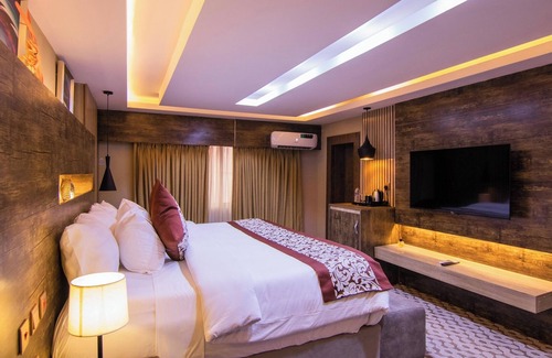 Port Harcourt Hotel | The Limewood Hotel