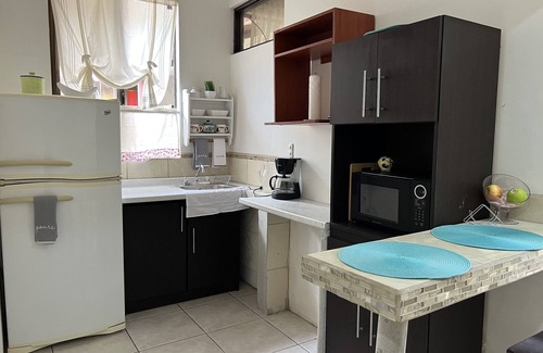 Santa Ana Apartamento | The Lindora Studio, 1 bedroom home with pool