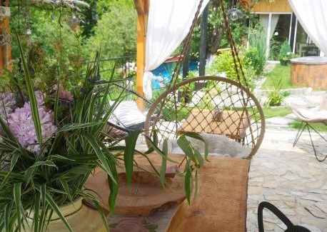 Resita Casa | The Little Blue House