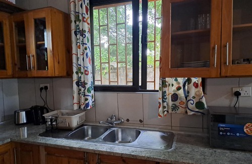 Livingstone Apartamento | The Little Cave, Charming 2-bedroom apartment in marvelous Livingstone with WiFi