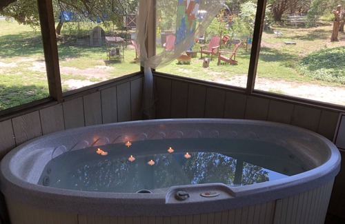 Dripping Springs Casa | The Little Farm at Hill Country Casa