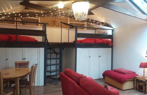 Hull Casa | The Little House in Hull