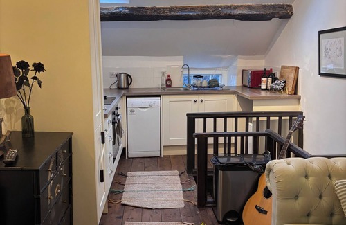 Machynlleth Casa | The Little Laura Ashley House