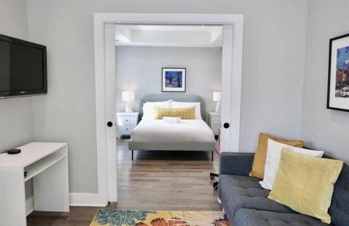 Brookland Apartamento | The Little Nest Charming Brookland Parking
