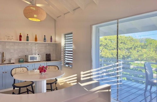 Freemans Bay Apartamento | The Little Red Door - Ocean View - 2Beds + Patio