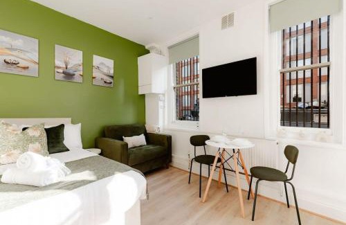 North Kensington Apartamento | The Little Venice Hideaway Studio on the Canal!