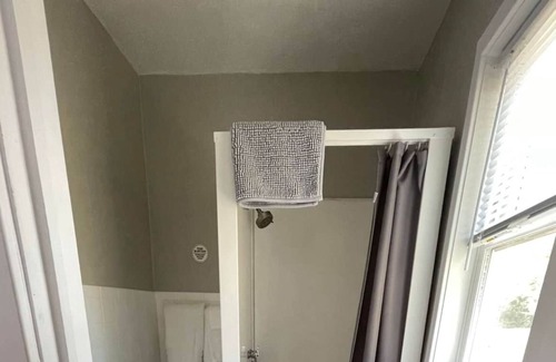 Mount Horeb Casa | THE LITTLE VILLAGE , 2 Full Beds 101