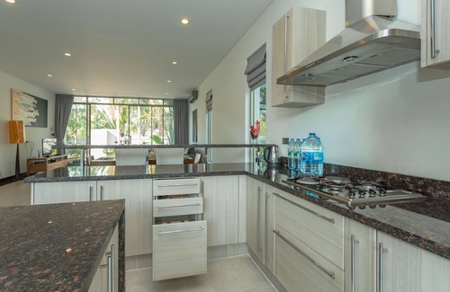 Thep Kasattri Villa | El Phuket local @ Chanthaburi