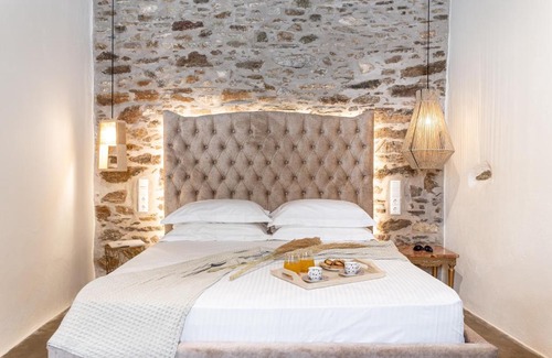 Naxos Apartamento | The Locals