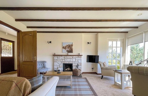Lewiston Cabaña | 1 bedroom accommodation in Brackla, near Inverness