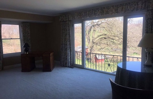 Elizabeth Casa | The Lodge at the Ranch - secluded but close to Galena and golf.