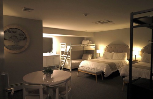 Danielsville Cabina | The Lodge at Woodstone Country Club