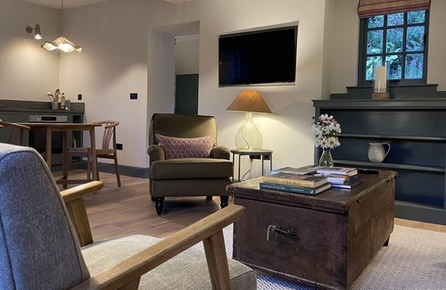 Galashiels Cabina | The Lodge at Yair
