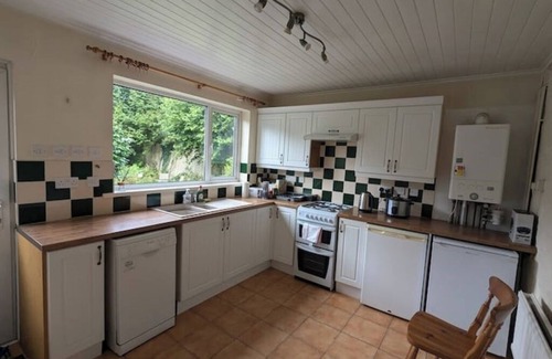 Birchgrove Casa | The Lodge - Built in the 1850s