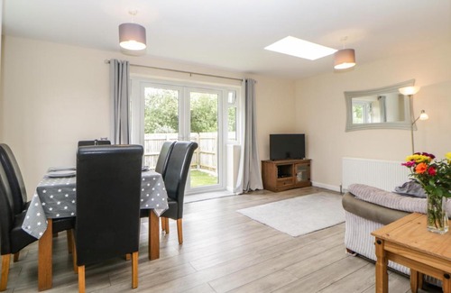 Dawlish Casa | The Lodge