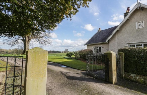 Overton-on-dee Casa | The Lodge, Ellesmere