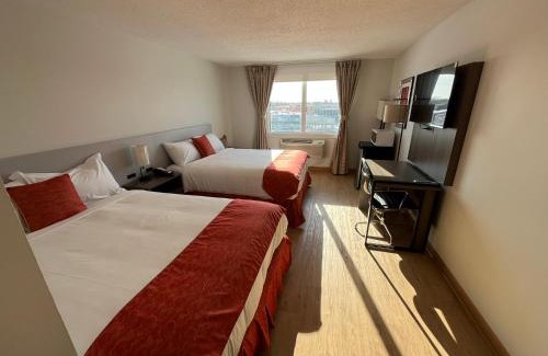 Jasper Place Hotel | The Lodge Inn