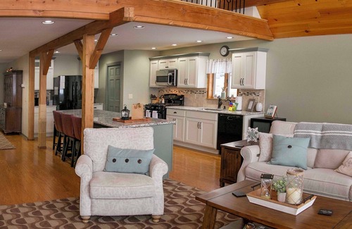 Bradford Casa | The Lodge on Lamoka located in The Finger Lakes Region.