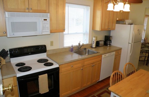 Rock Hall Apartamento | The Lodge on Main Street, un apartamento victoriano, ¡a pie de todo!