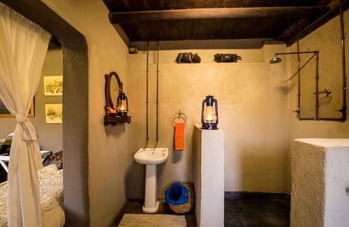 Maruleng Cabina | El Lodge puede alojar hasta 12 huéspedes a estas bajas tasas.