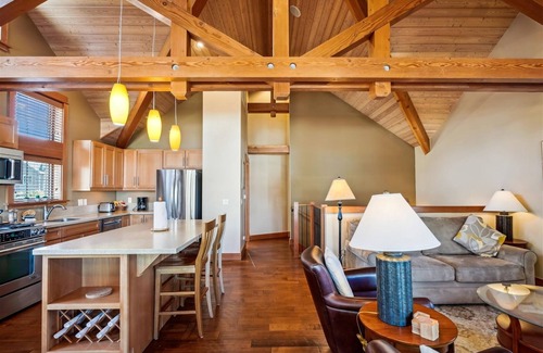 Tolovana Park Casa | The Lodges B-2 - Beachcomber Vacation Homes
