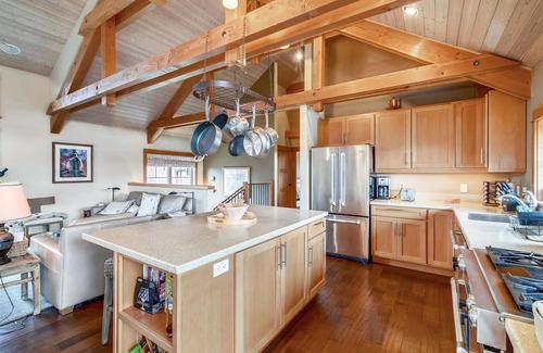 Tolovana Park Casa | The Lodges D-1 - Beachcomber Vacation Homes