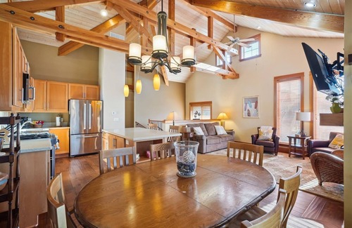 Tolovana Park Casa | The Lodges D2 - Beachcomber Vacation Homes