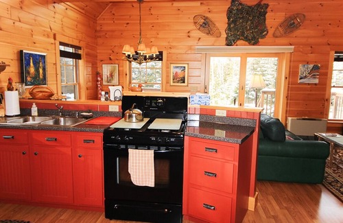 Rangeley Cabaña | The Loft - a getaway for skiers and snowmobilers