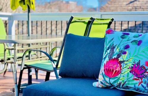 Queens Square Apartamento | The Loft at Charlotte's Rose