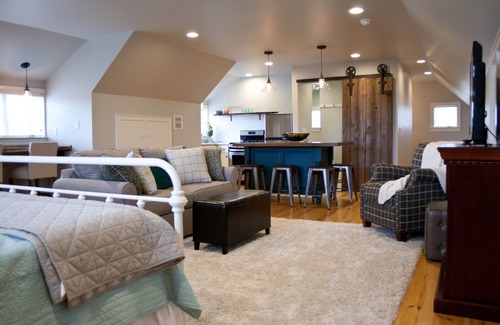 Steelville Casa | The Loft at Jackson Farm -LEA LAS MUCHAS OPINIONES DE 5 ESTRELLAS -¡Hermosos colores de otoño!