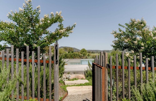 Berry Casa | The Loft at Linnaeus Farm Berry - by Linnaeus Collection