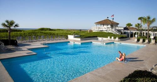 Briarcliffe Acres Casa | The Loft at Ocean Creek Resort w Oceanfront Pool