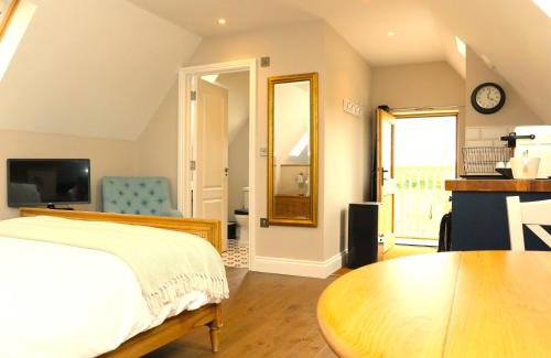 Gloucester Casa | The Loft at the Croft - Stunning rural retreat perfect for couples & dogs