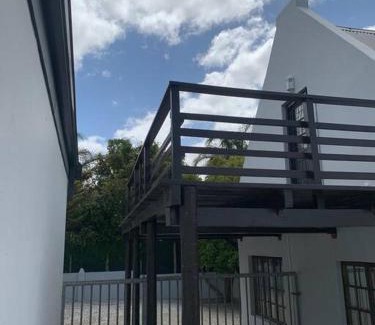 Bredasdorp Apartamento | The Loft Bredasdorp - Load Shedding Free