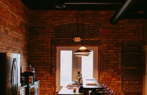 Clark Casa | The Loft de Double P