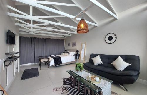 Old Place Apartamento | The Loft on Boekenhout