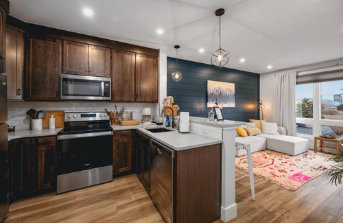 Traverse City Apartamento | The Loft on Gillis | AC | Downtown | Beach | Rooftop |