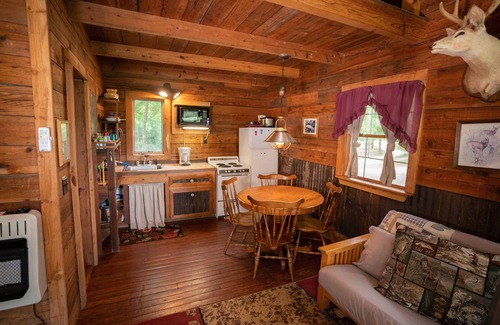 Buffalo City Cabina | The Loft - Rileys Outfitter