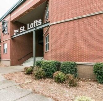 Clarksville Apartamento | The Lofts of Downtown (540 N 2nd St, #106)
