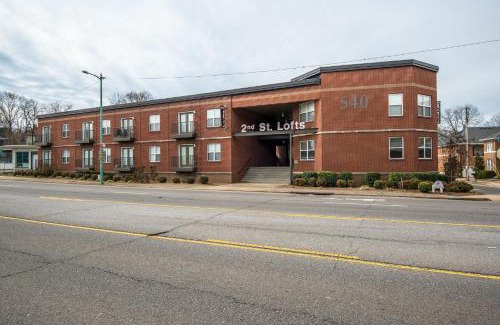 Clarksville Casa | The Lofts of Downtown (540 N 2nd St, #210)