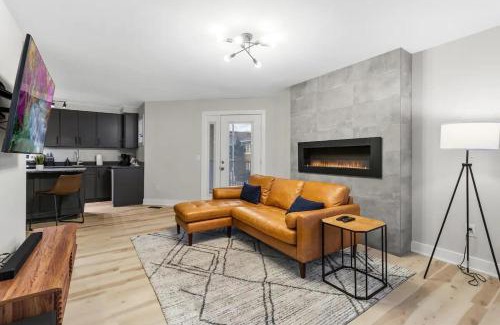 Clarksville Apartamento | The Lofts of Downtown (540 N 2nd St, #207) Charming 2-Bedroom in the Heart of Clarksville, TN