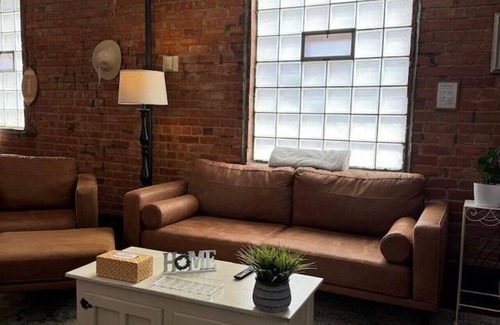 Pueblo Apartamento | The Lofts on Colorado 116A