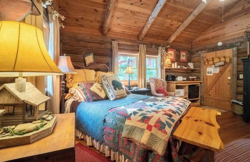 Clarkesville Cabina | The Log Cabin